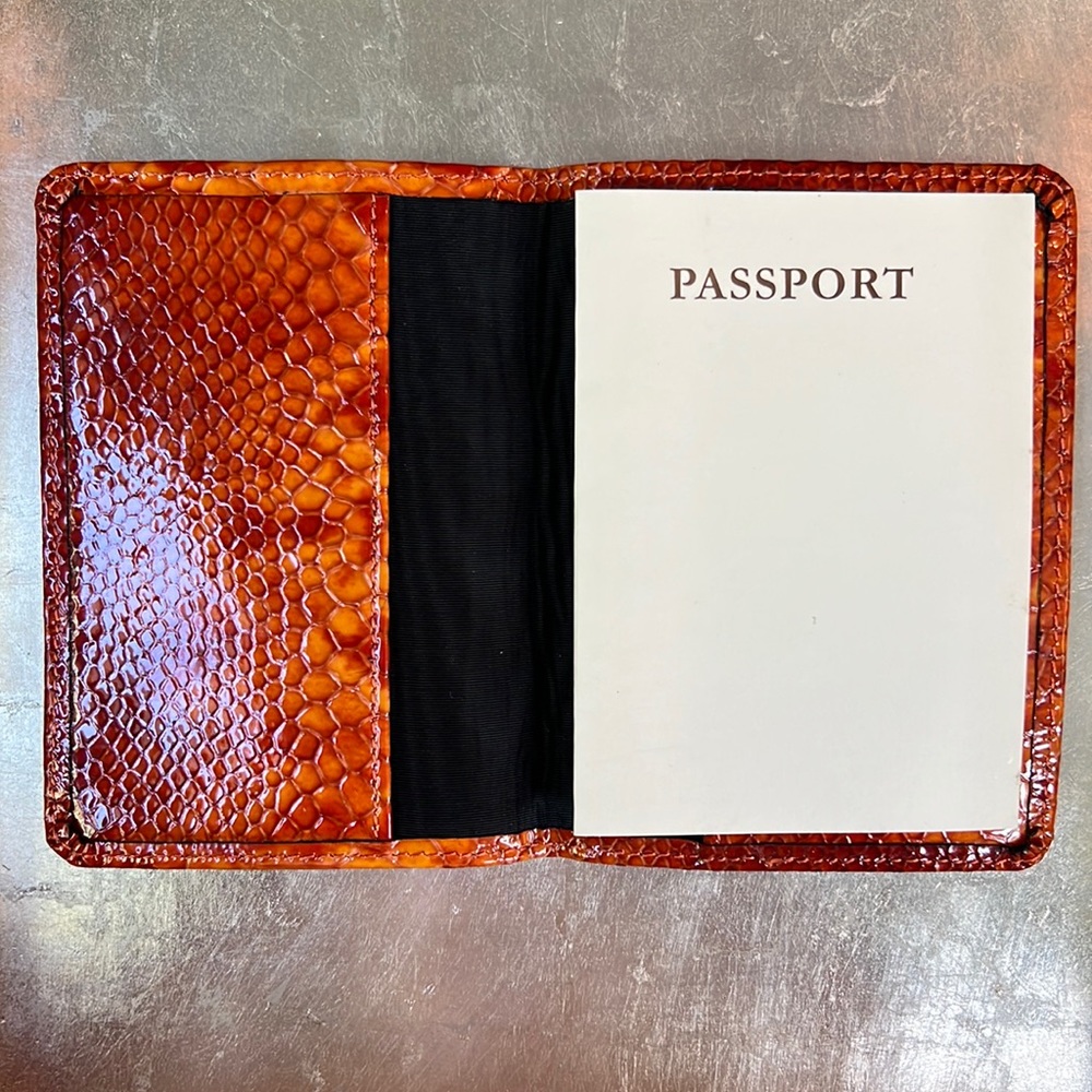 Raika orange  passport cover w/2 slide-in pockets – NWT